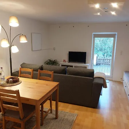 Kleine Gemuetliche Guenstige Lage